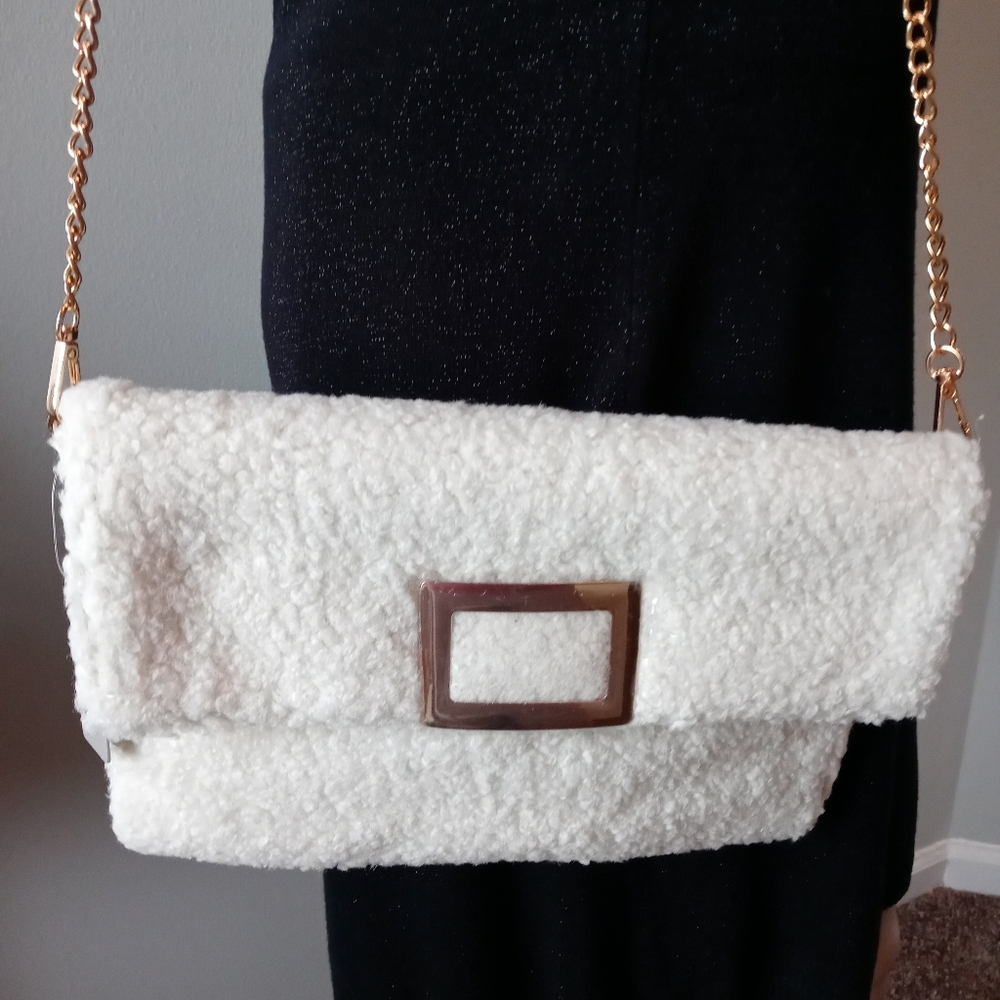 White Faux Fur Clutch - Picture 4 of 11